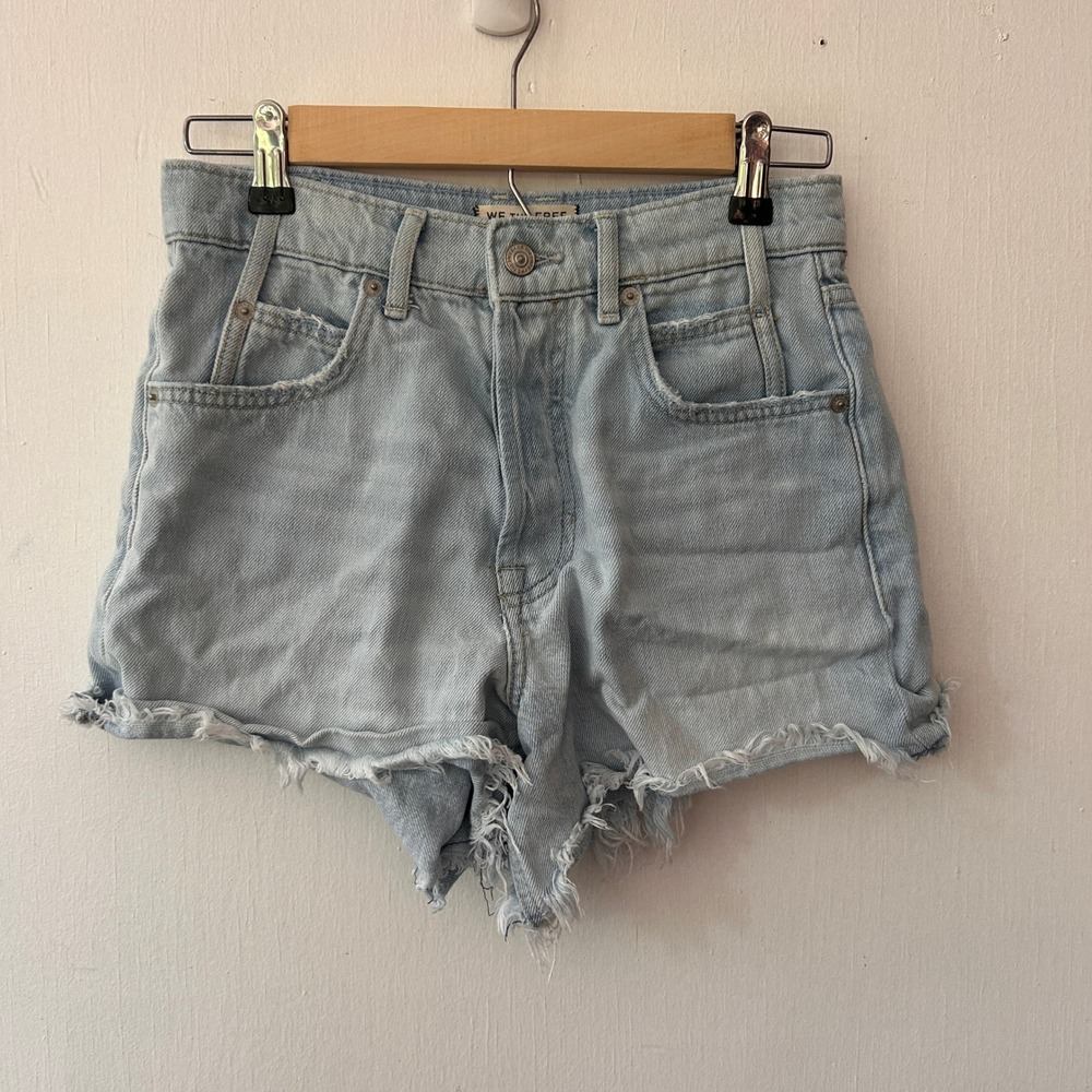 We The Free Denim Shorts Womens 25 Light Wash High Rise Frayed Hem Distressed